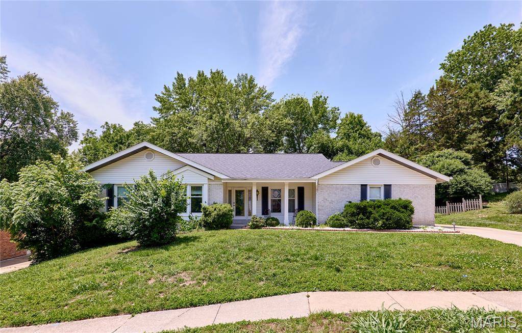 14338 Millbriar CIR, Chesterfield, MO 63017