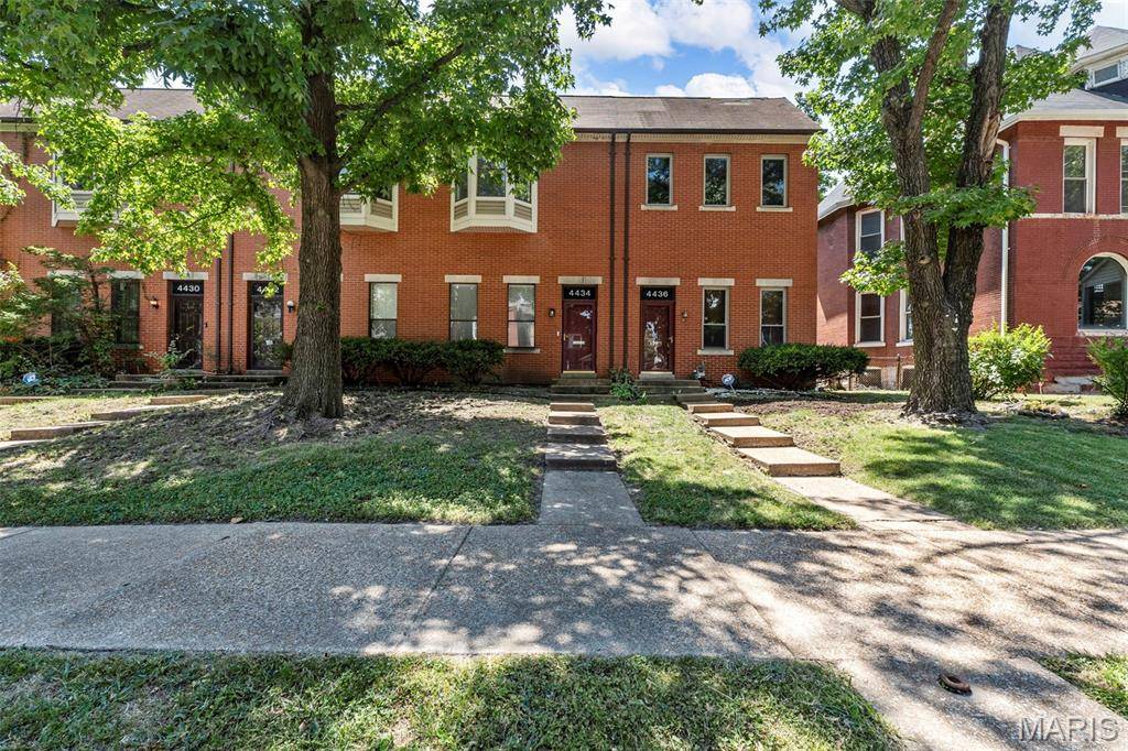 4434 Enright AVE, St Louis, MO 63108