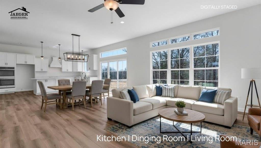 308 Schaper Estates Xing, Foristell, MO 63348