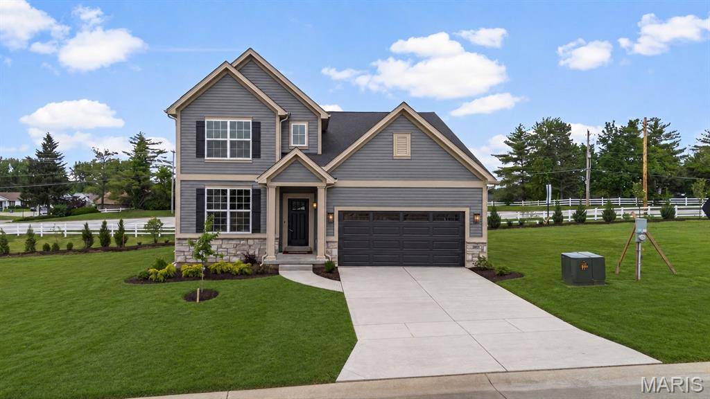 369 Strawberry Grove Drive, O'fallon, MO 63376