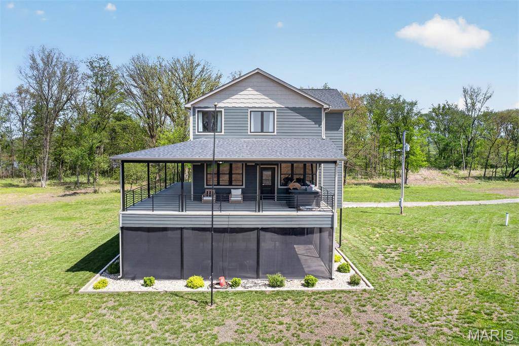 24101 Brink RD, Carlyle, IL 62231