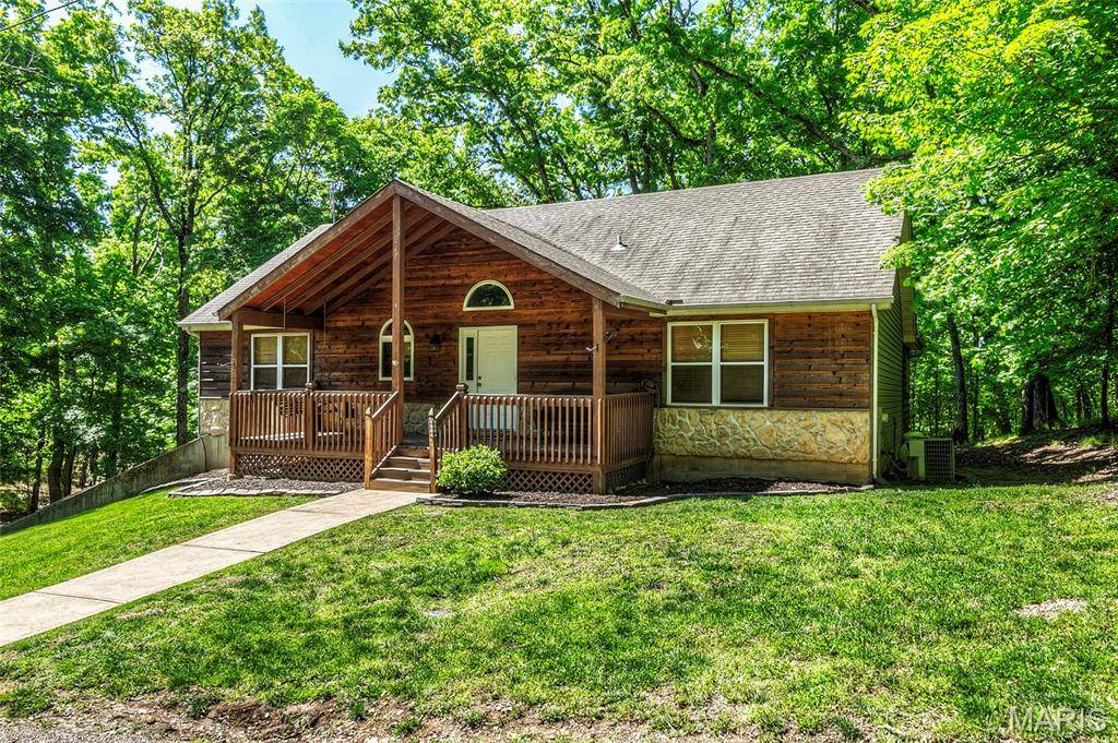 504 Greenwood LN, Marthasville, MO 63357