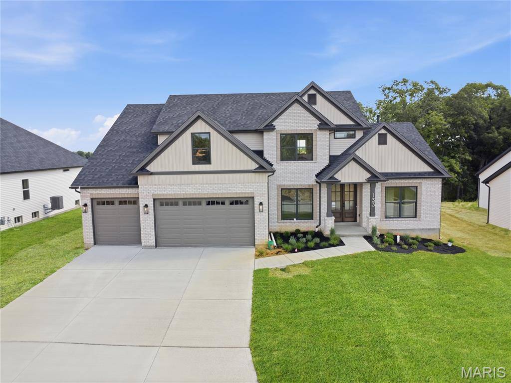 133 Stone Canyon BLVD, Foristell, MO 63348
