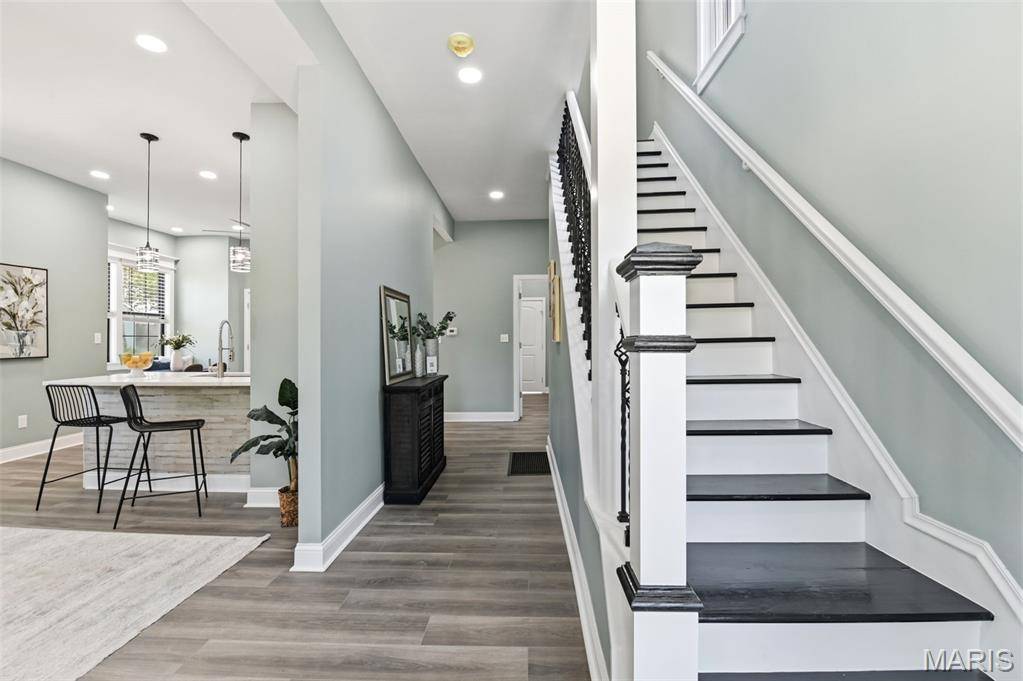 5816 Reber PL, St Louis, MO 63139