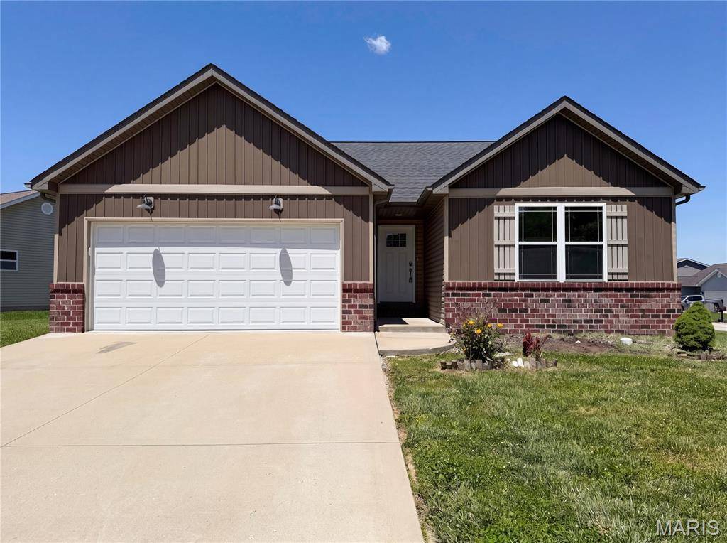 7932 Laurel Flats DR, Caseyville, IL 62232