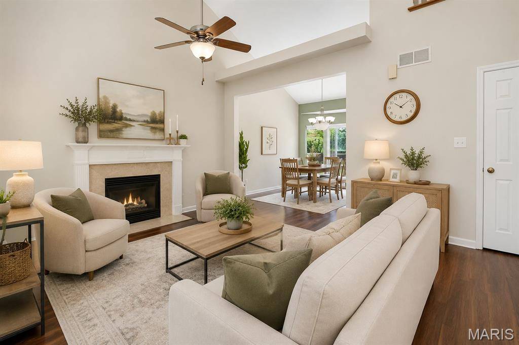11 Towergate CT, Lake St Louis, MO 63367