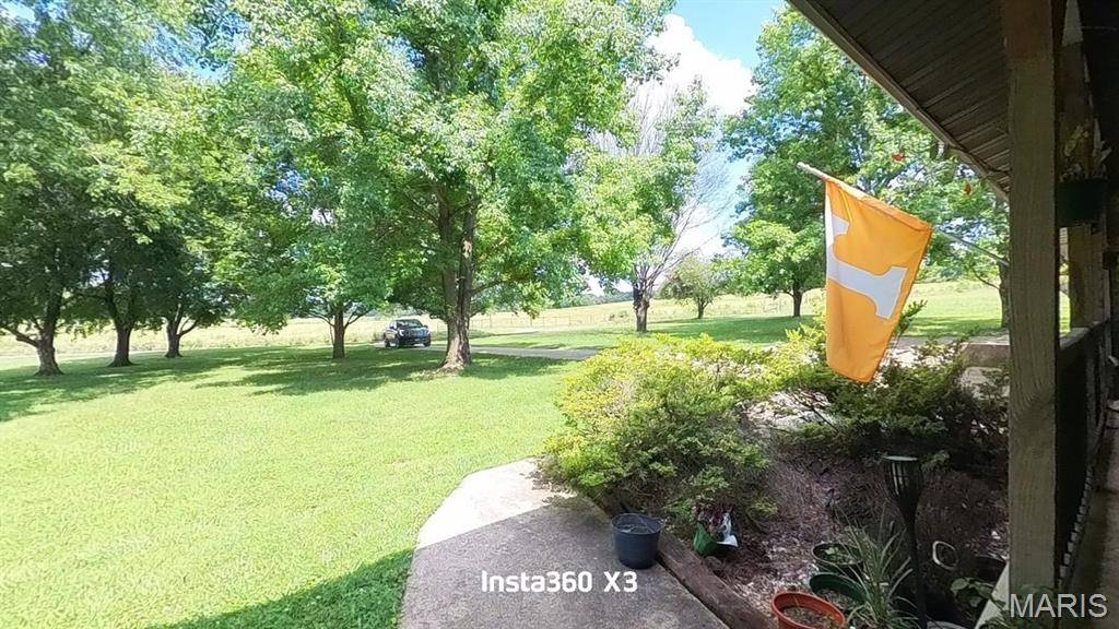 9013 County Road 6750, West Plains, MO 65775