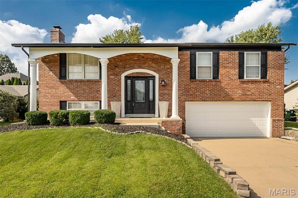 4759 Bramble Berry DR, St Louis, MO 63129