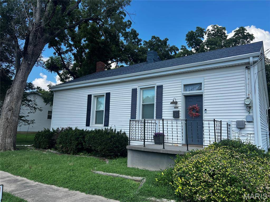 404 S Main ST, Waterloo, IL 62298