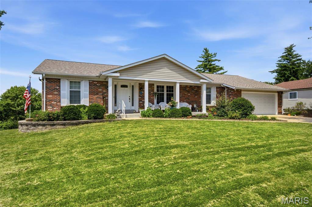 273 Prince Towne DR, St Louis, MO 63141