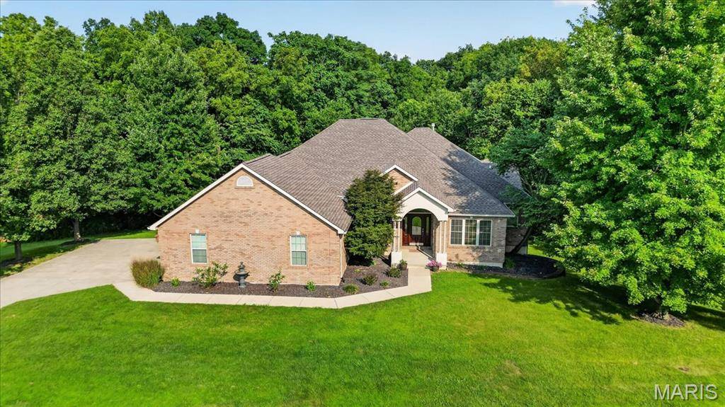 6120 Old Baum Church RD, Waterloo, IL 62298