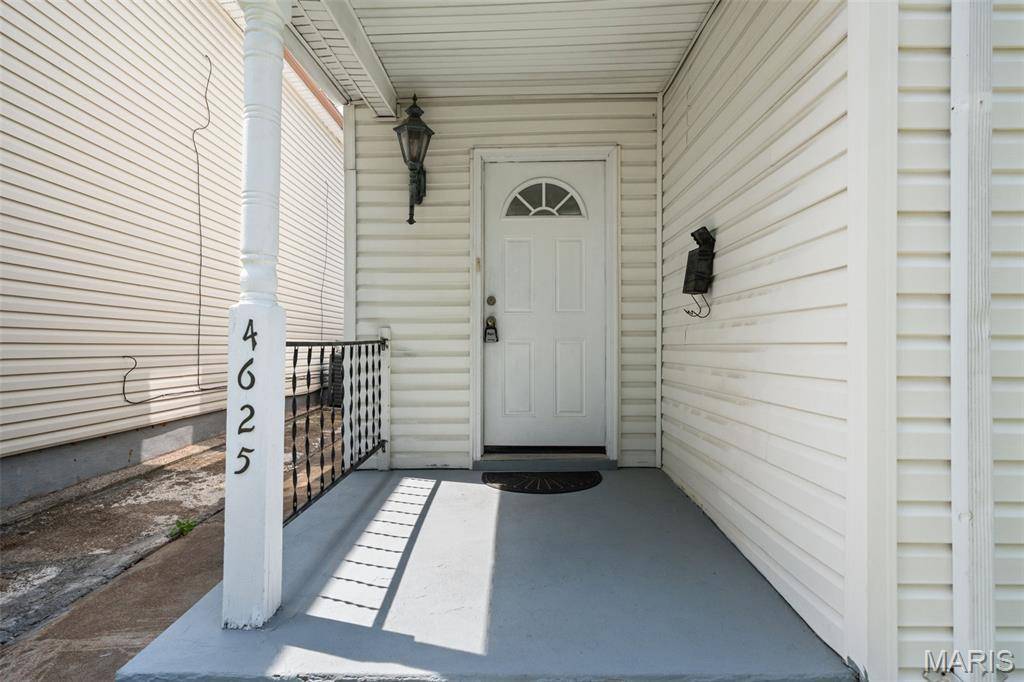 4625 Adkins AVE, St Louis, MO 63116