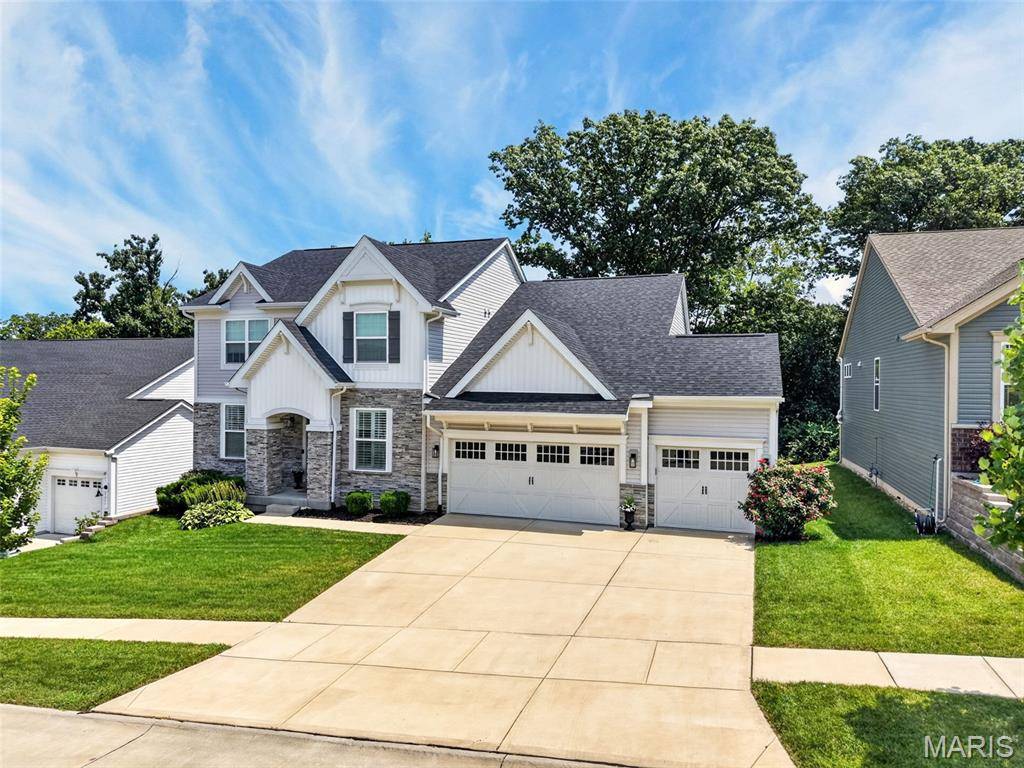 854 Nardin DR, Chesterfield, MO 63017