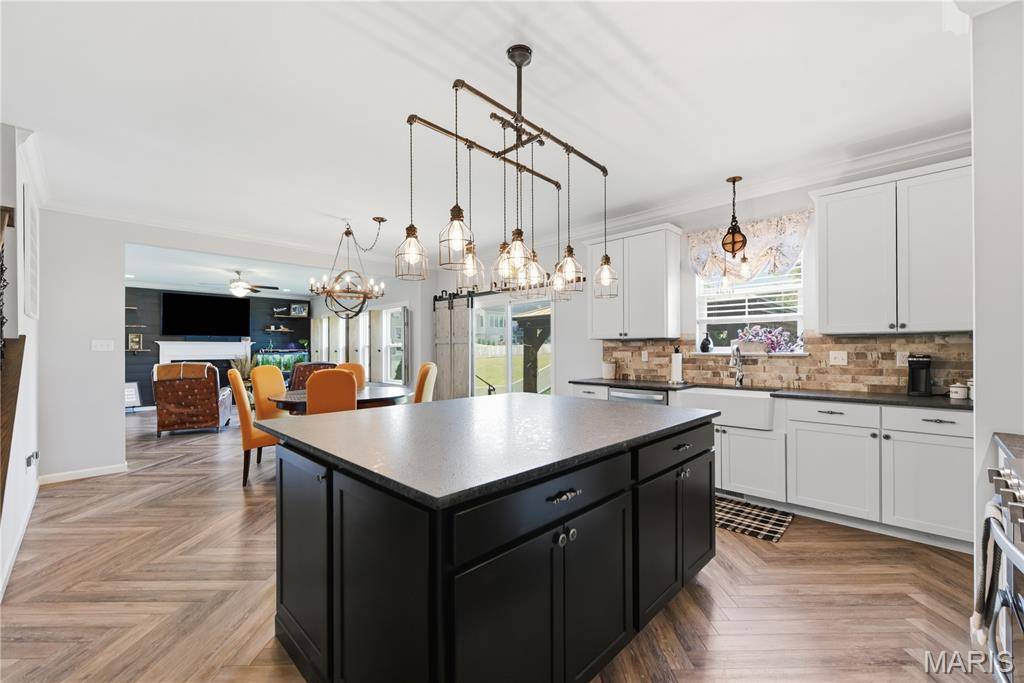 1322 Bloomfield DR, Eureka, MO 63025