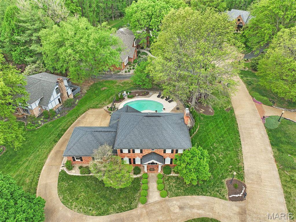 6 Pinebrook CT, Edwardsville, IL 62025