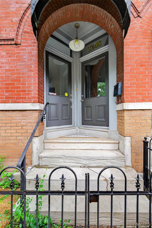 3248 California AVE, St Louis, MO 63118