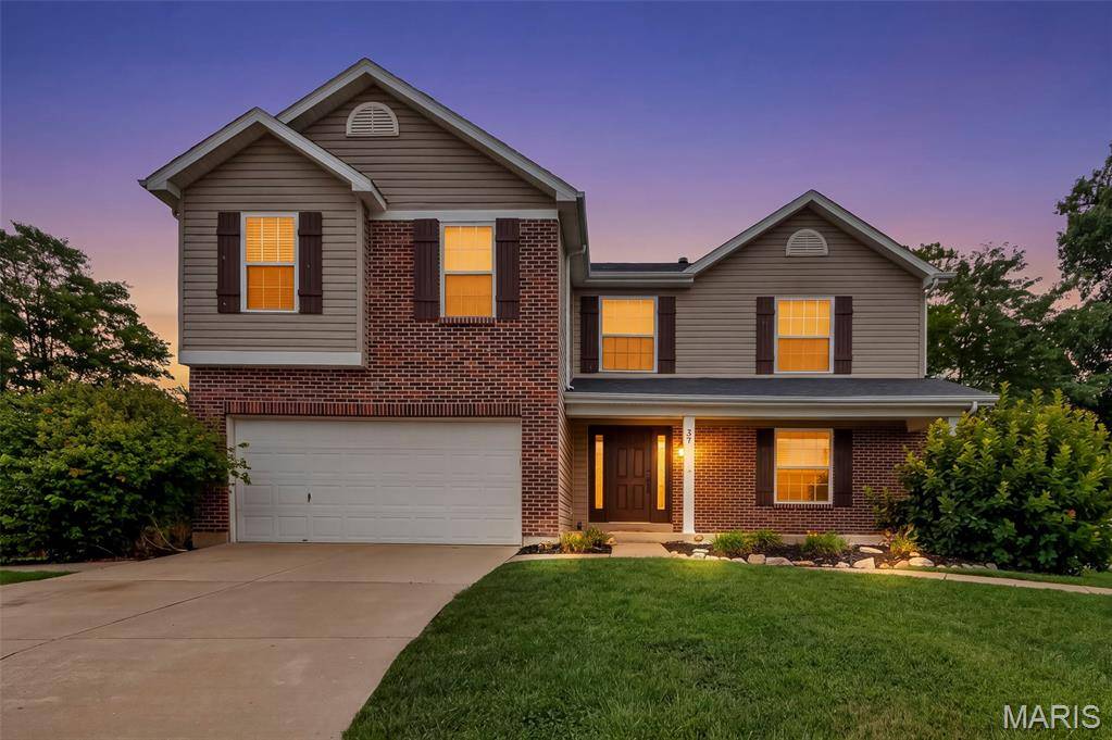 37 Majestic Lakes CT, Moscow Mills, MO 63362