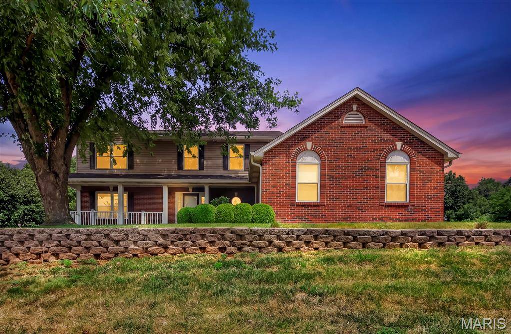 701 Loretta DR, O'fallon, MO 63366