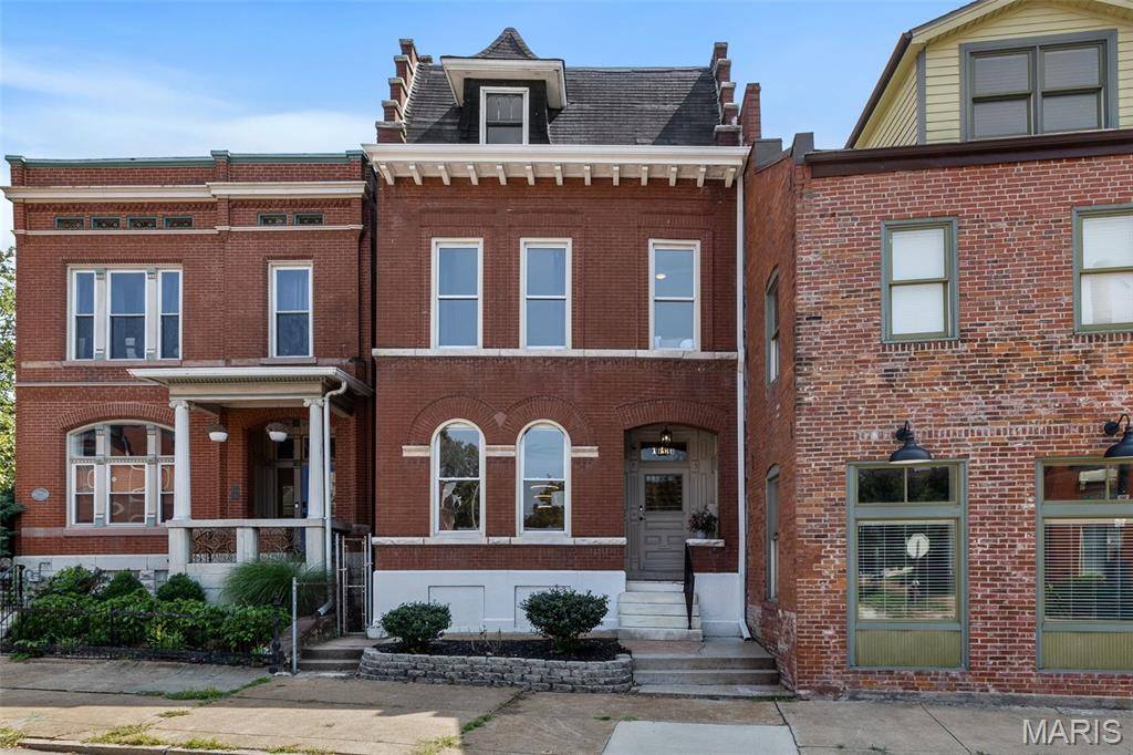 1936 Arsenal ST, St Louis, MO 63118