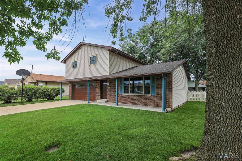 410 N 9th ST, New Baden, IL 62265