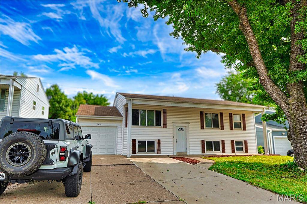 7416 Mexico RD, St Peters, MO 63376