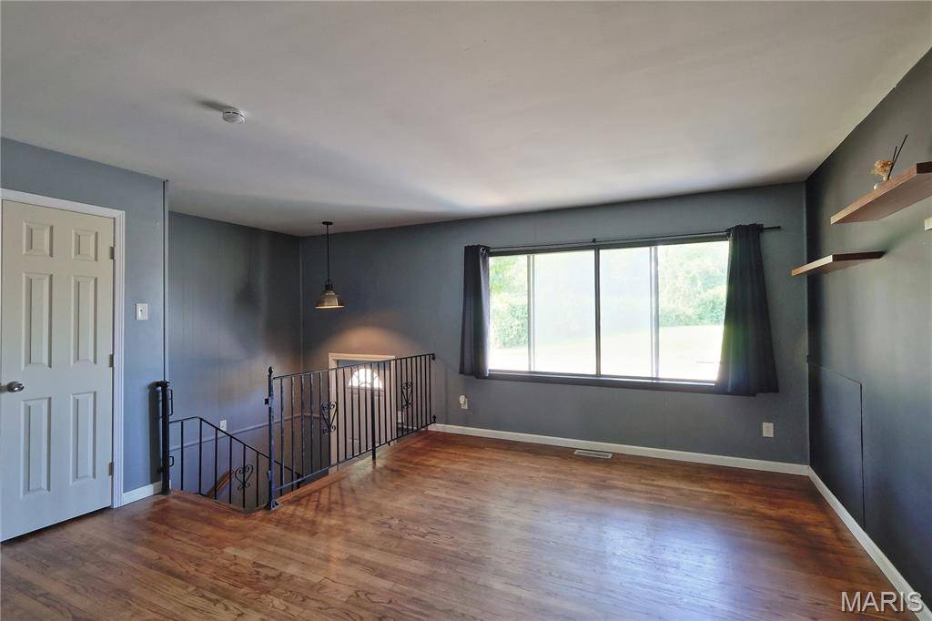 7416 Mexico RD, St Peters, MO 63376
