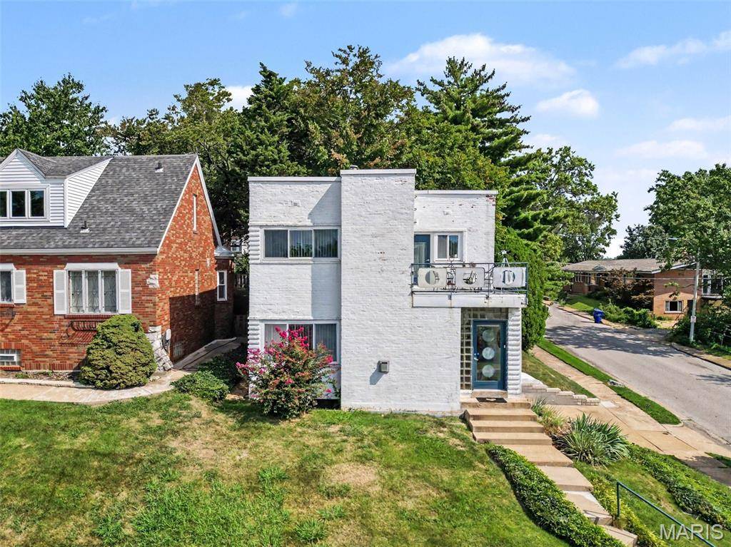 6601 Sutherland AVE, St Louis, MO 63109