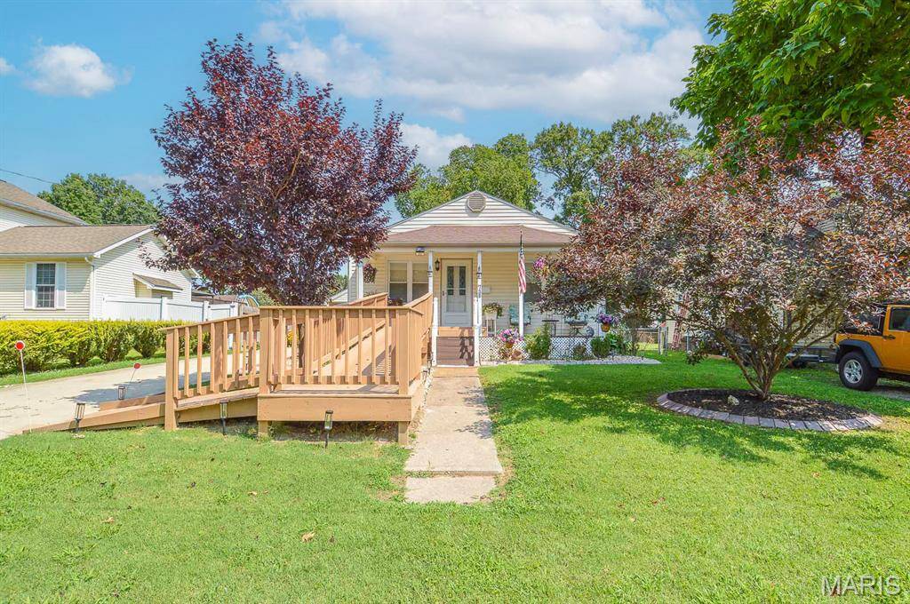 735 Bond AVE, Collinsville, IL 62234