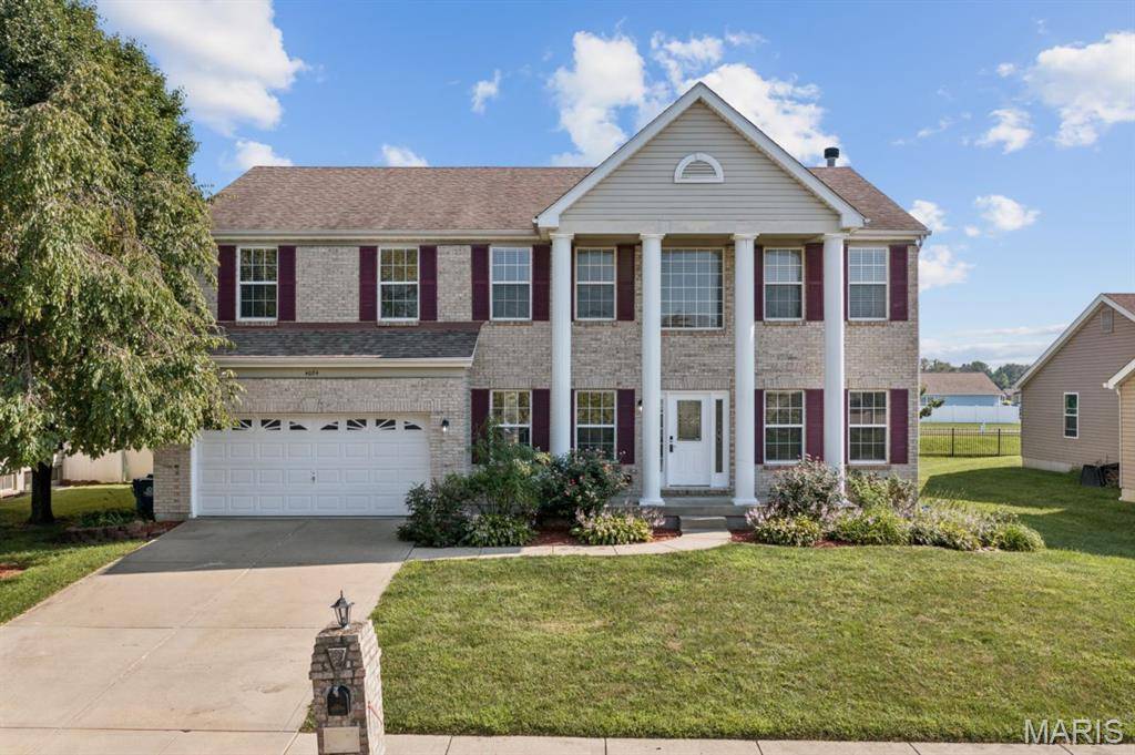 4084 Bassen DR, Swansea, IL 62226