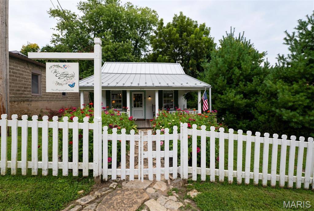 215 Jackson ST, Augusta, MO 63332