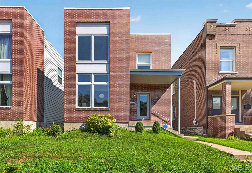 4229 McRee AVE, St Louis, MO 63110