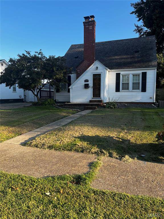 2240 Lynch AVE, Granite City, IL 62040