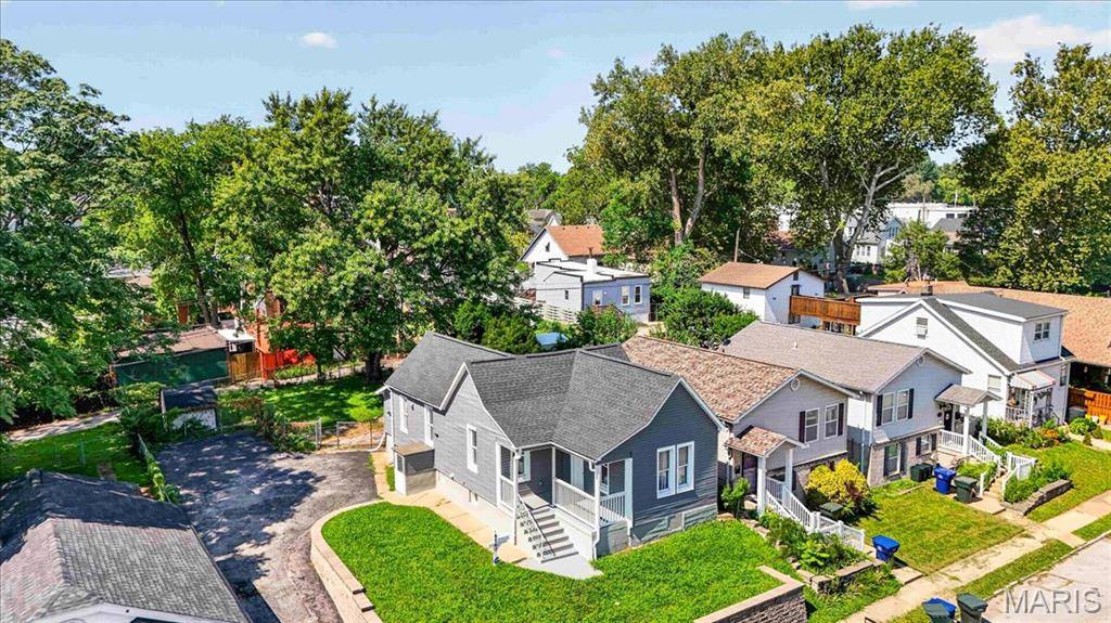 4840 Hamburg AVE, St Louis, MO 63123