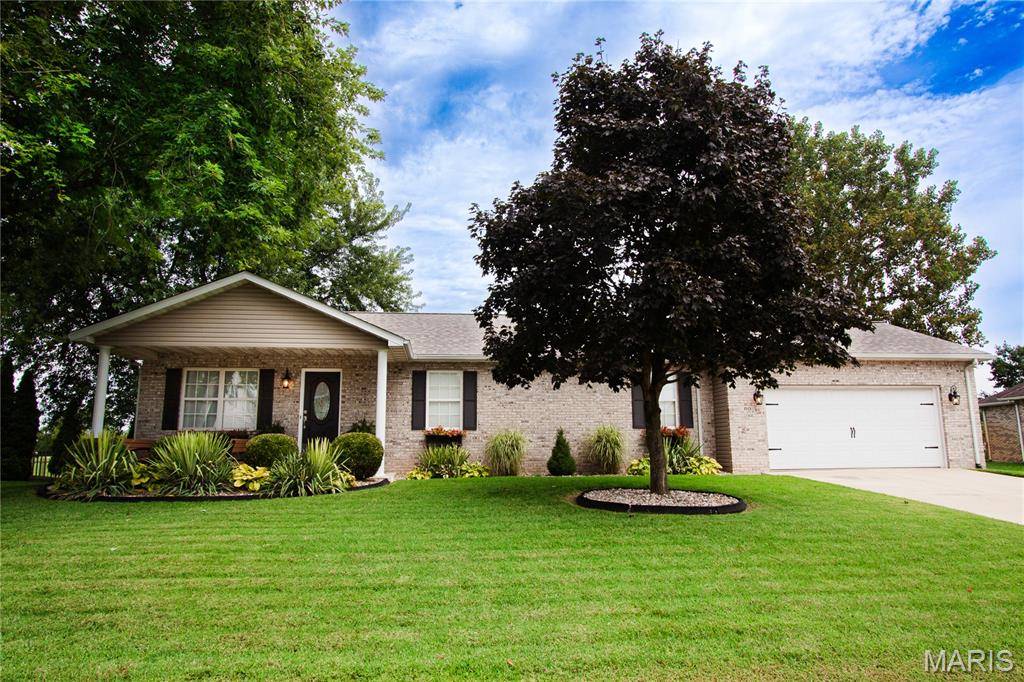 80 Raes Creek DR, Granite City, IL 62040