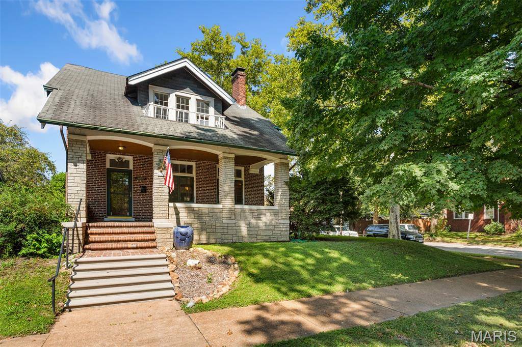 1103 Bellerive BLVD, St Louis, MO 63111