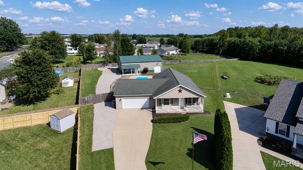 9928 Aldantay CT, Lebanon, IL 62254