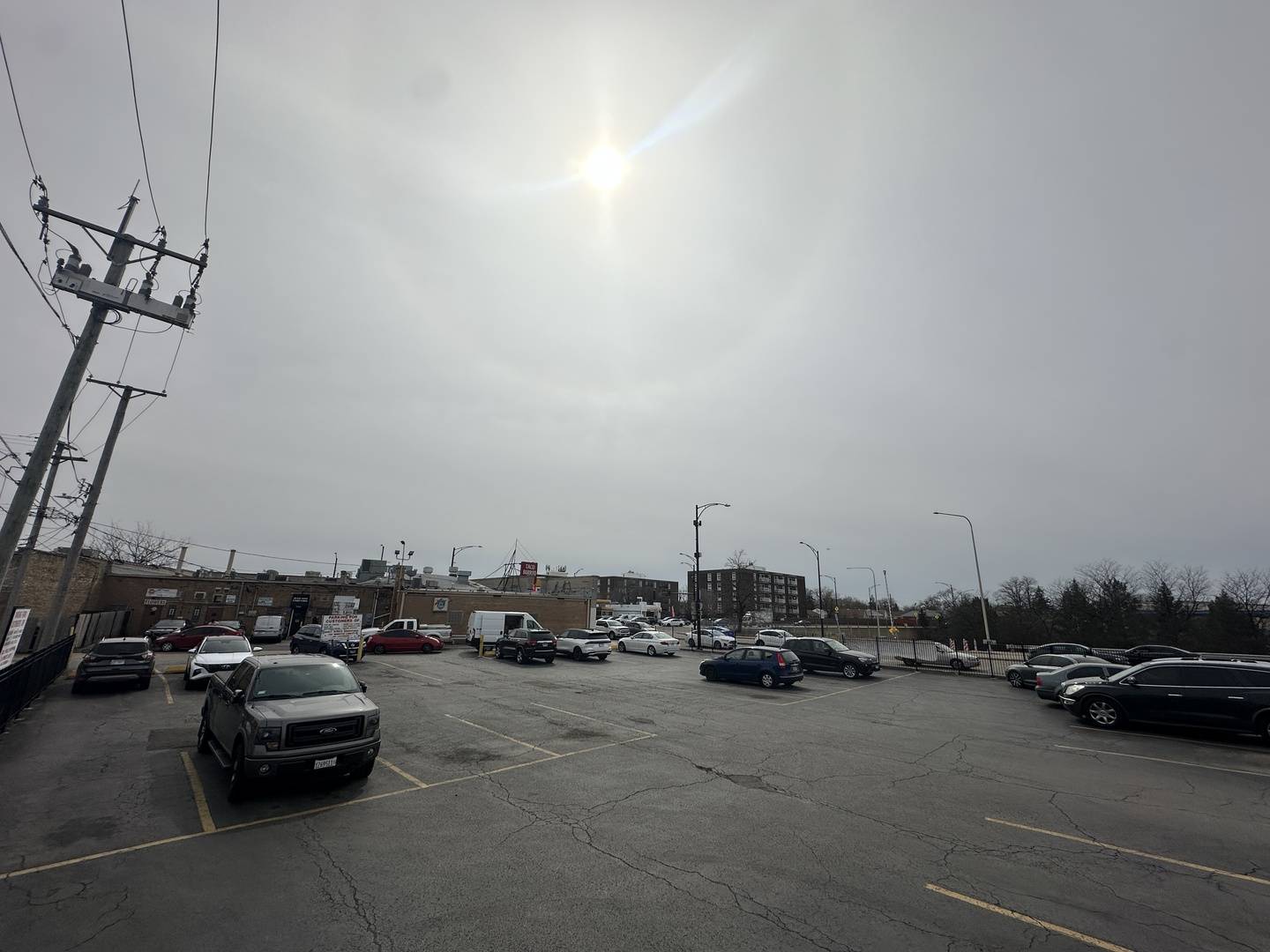 7156 W Higgins AVE, Chicago, IL 60656