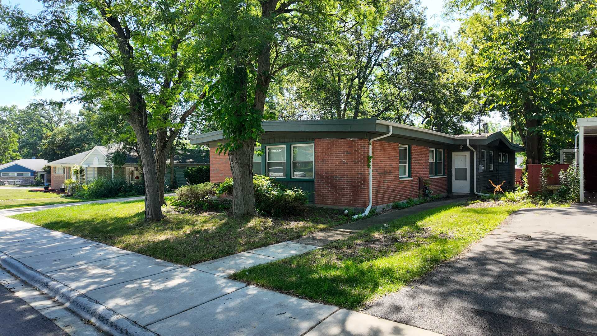 335 Oakwood ST, Park Forest, IL 60466