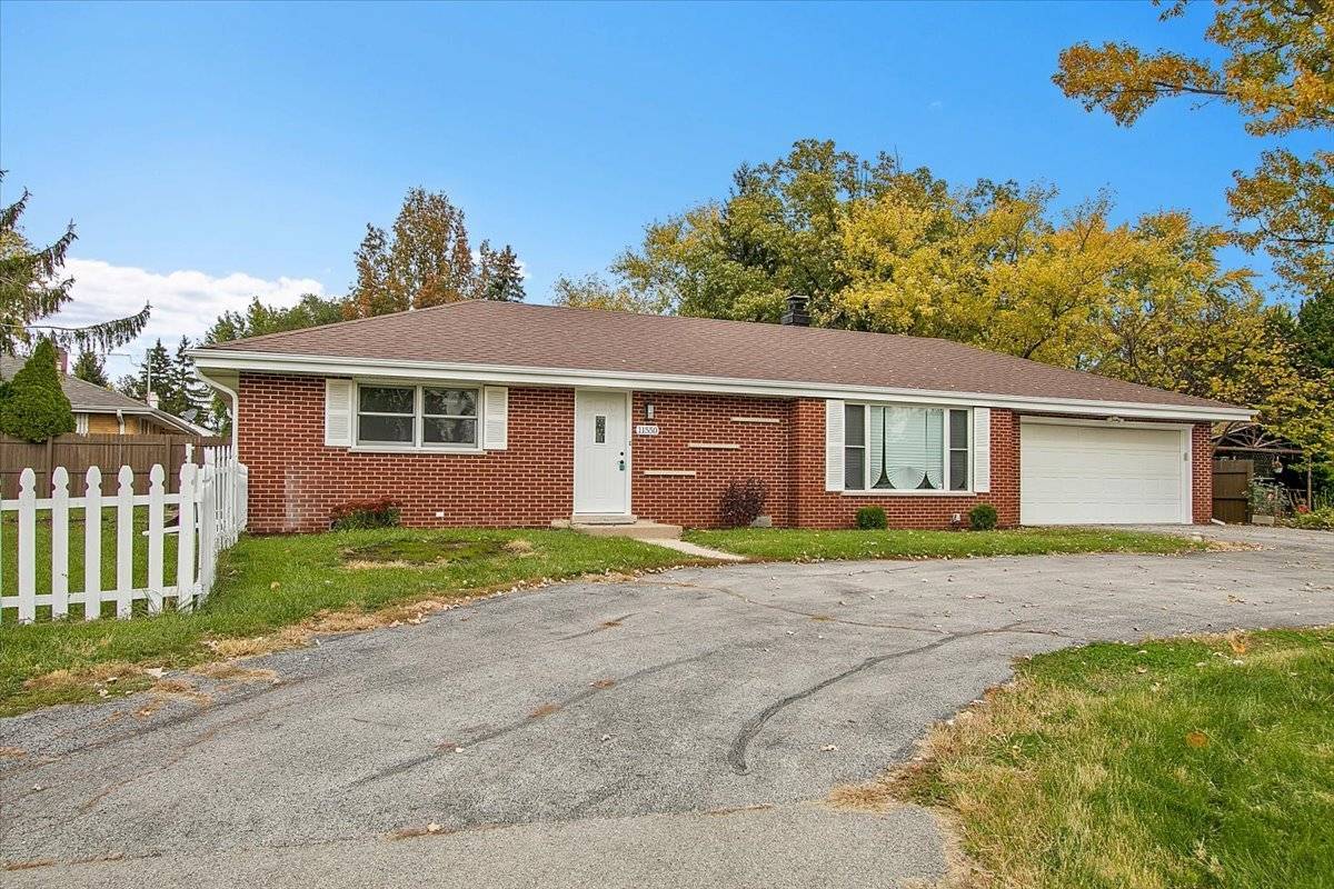 11550 Francis RD, Mokena, IL 60448
