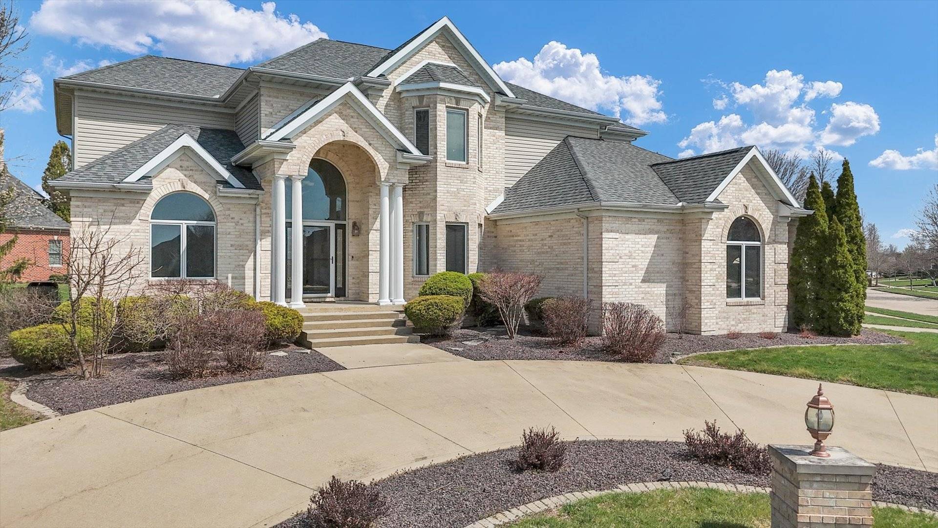 4412 Brittany Trail DR, Champaign, IL 61822