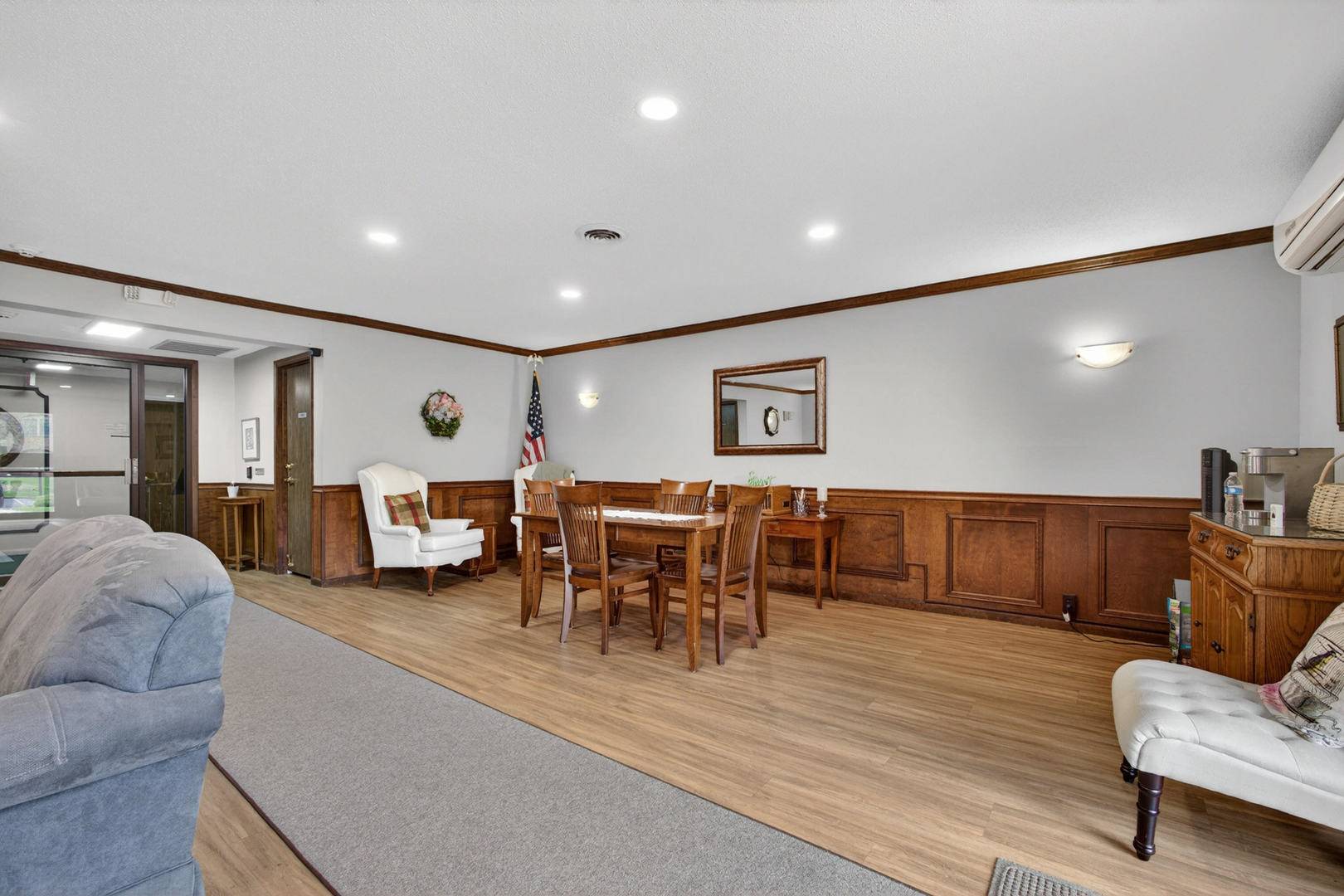 1360 Kimberly Ridge RD #209, Bettendorf, IA 52722