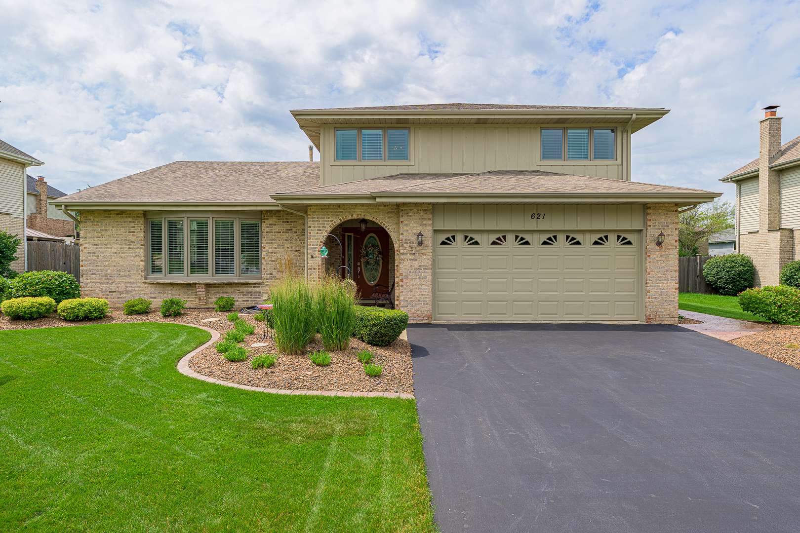 621 Vanderbilt DR, New Lenox, IL 60451