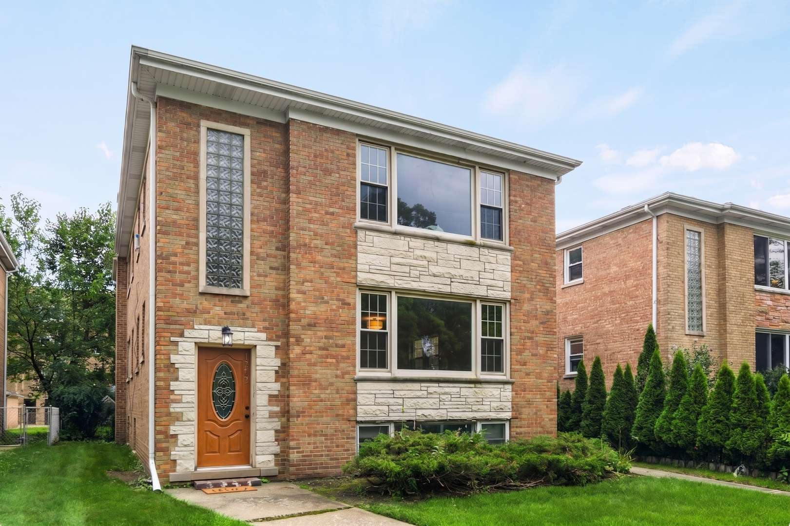 1222 Austin ST #1, Evanston, IL 60202