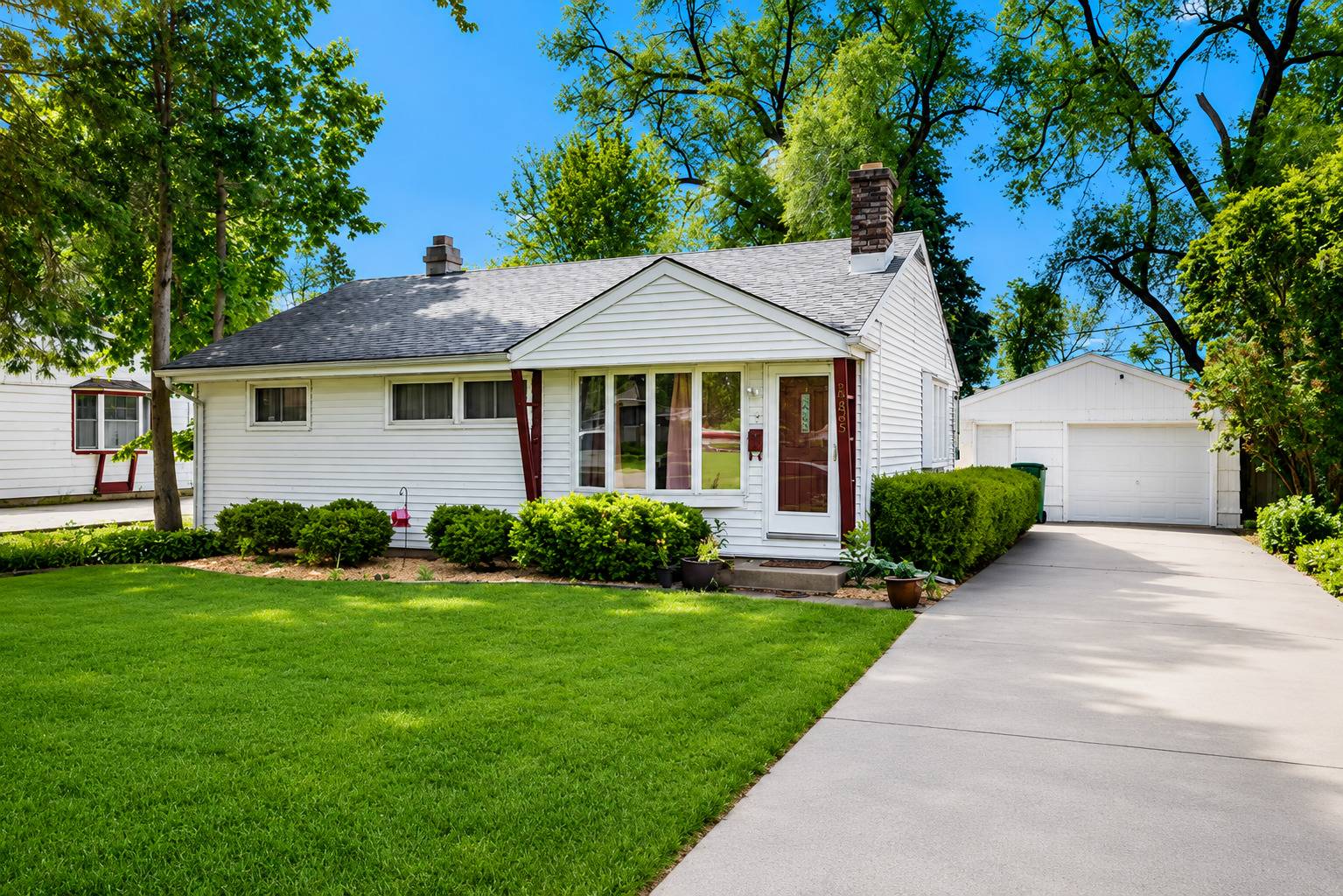 485 W Margaret TER, Cary, IL 60013