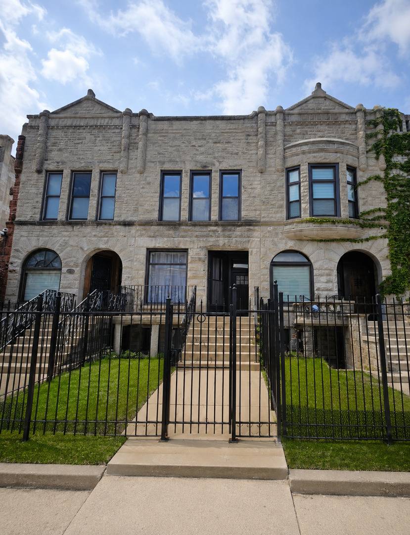 4420 S Berkeley AVE, Chicago, IL 60653