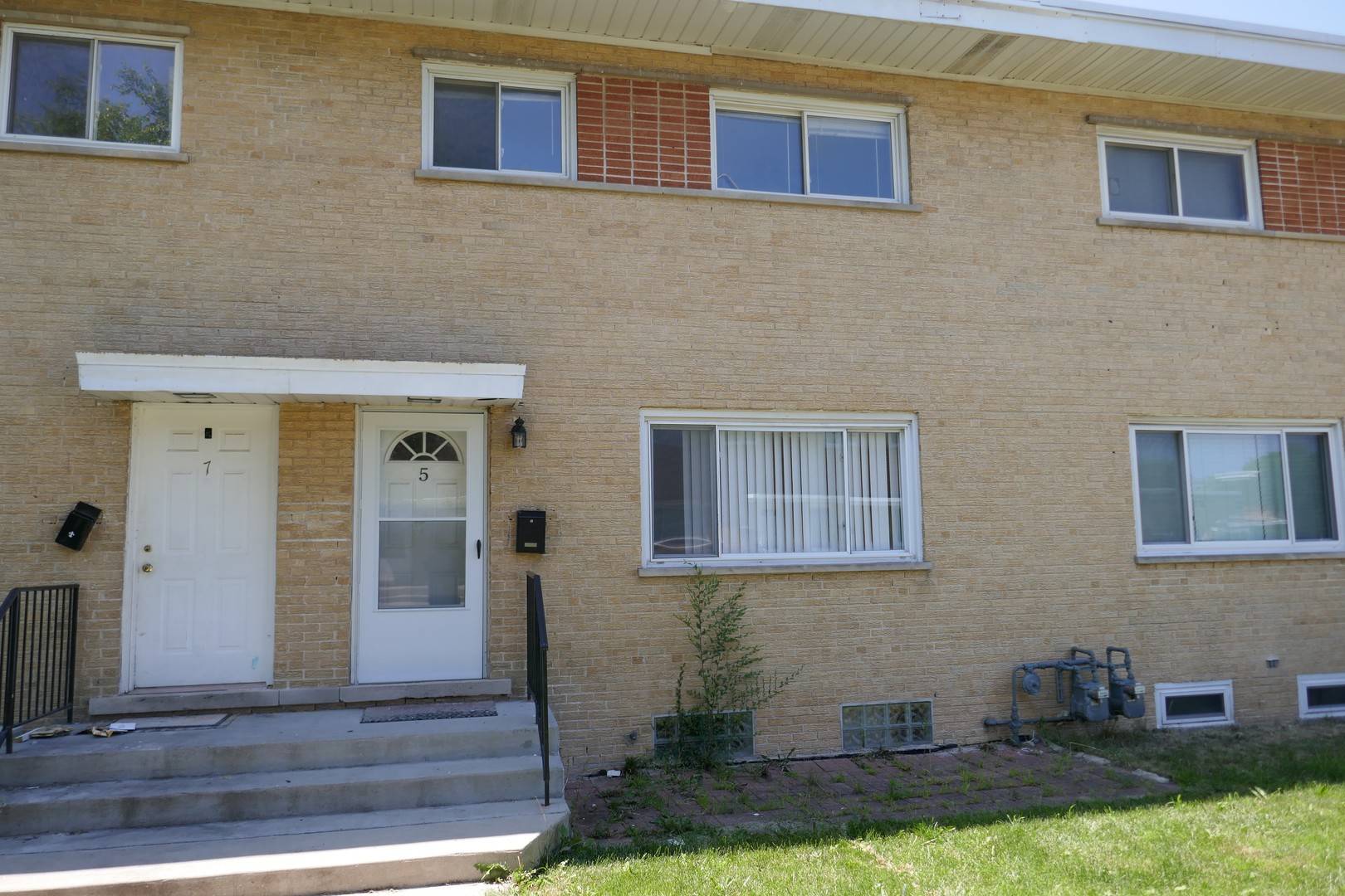 5 E JUDITH ANN DR #5, Mount Prospect, IL 60056