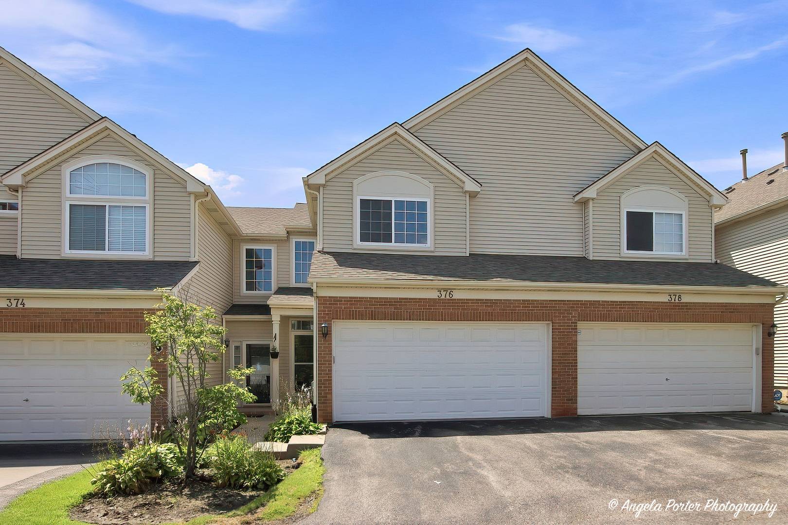 376 N Patriot DR, Hainesville, IL 60030