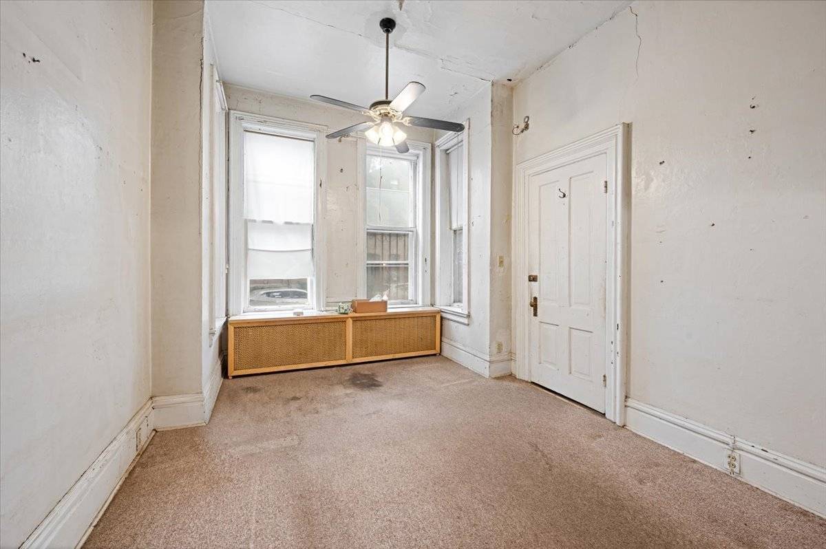 326 W Concord PL, Chicago, IL 60614