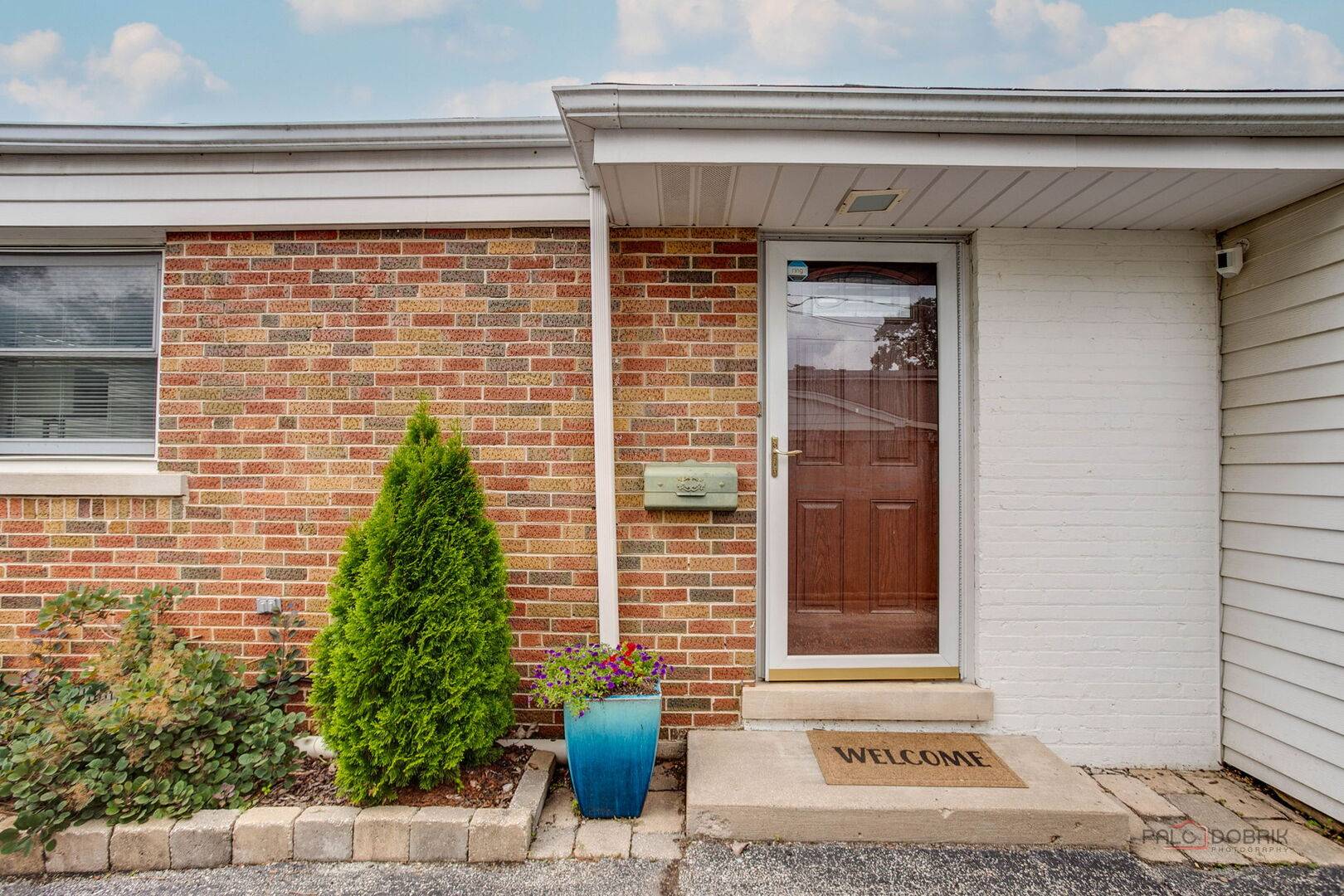 1243 Ridge RD, Highland Park, IL 60035