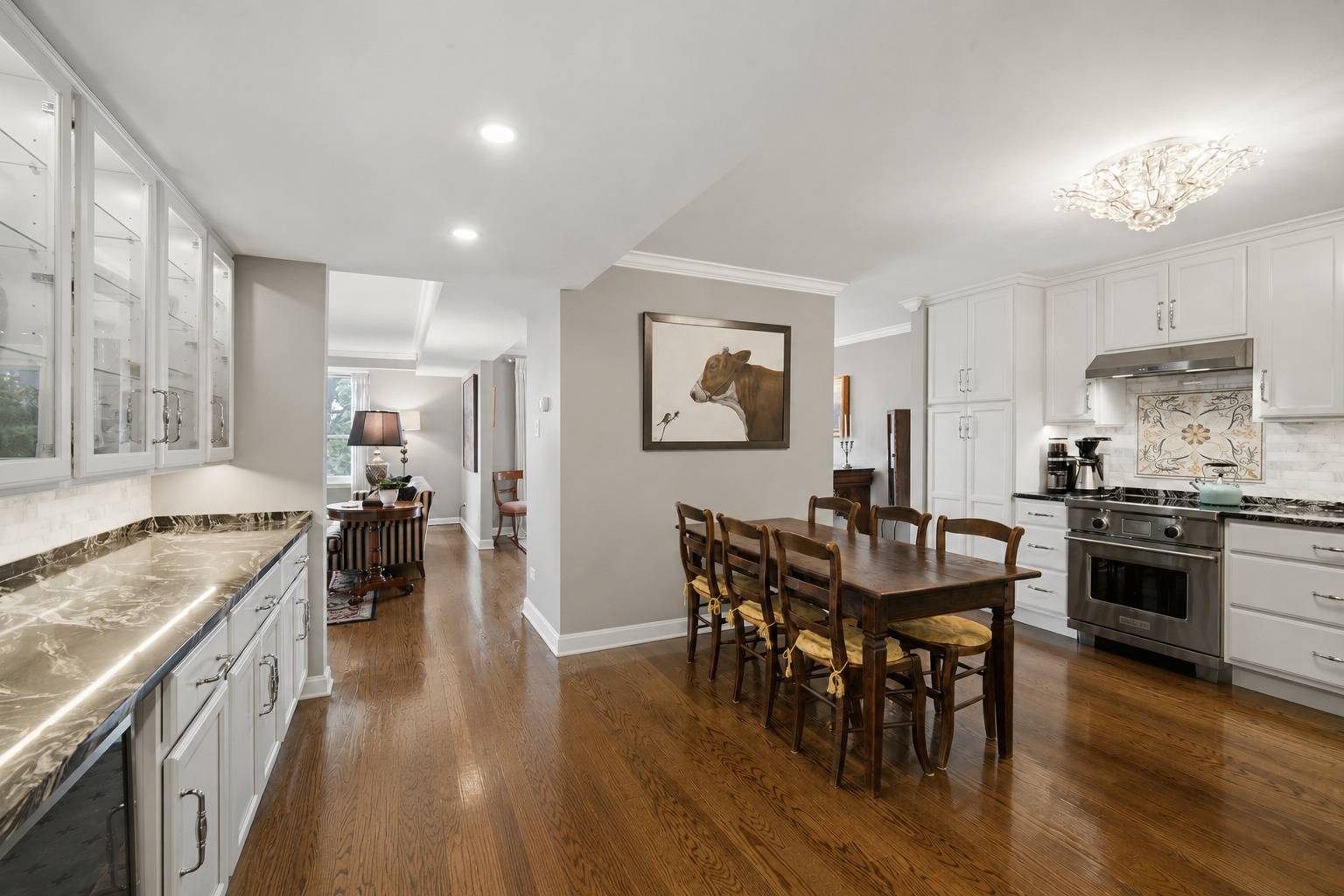 640 Winnetka Mews #403, Winnetka, IL 60093